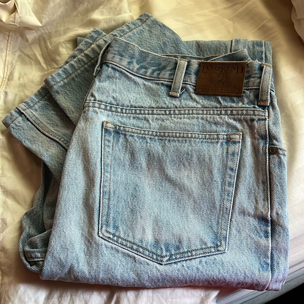 Lands end light wash straight denim jeans. Size 34